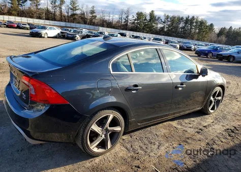 2013 Volvo S60 T6 from USA, damaged, VIN YV1902FH6D2185501